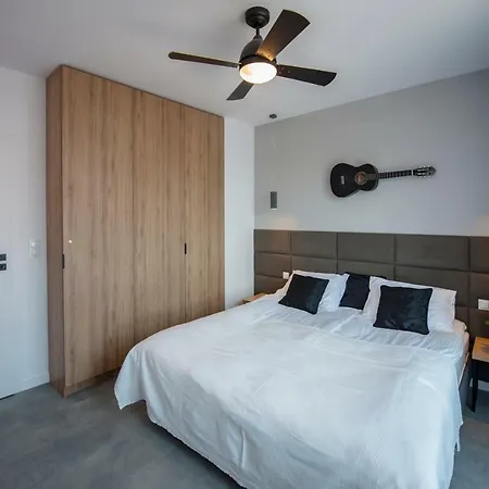 Unique 3city - Grey * Gdansk