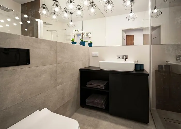 Unique 3city - Grey Apartamento